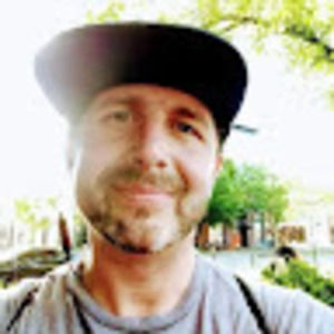 Meet your Posher, Dustin